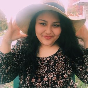 Meet your Posher, Alissa